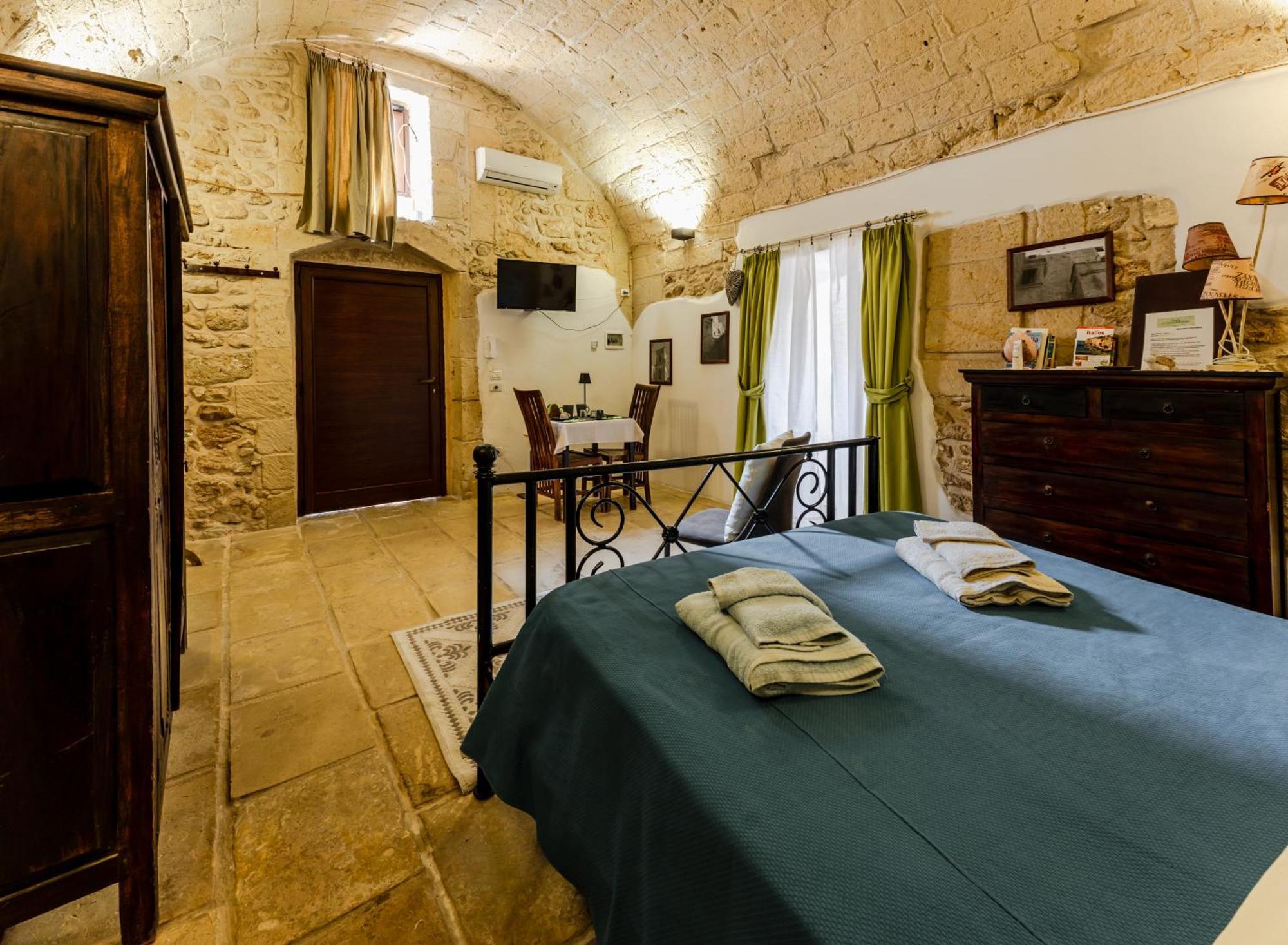 Bed and Breakfast La Dimora Delle Grazie San Cesario di Lecce Zewnętrze zdjęcie
